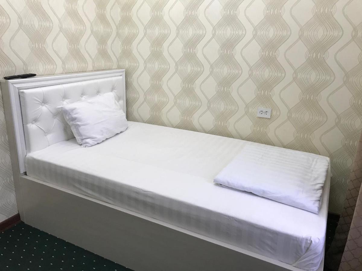 Emir Plaza Hotel Turkistan Esterno foto