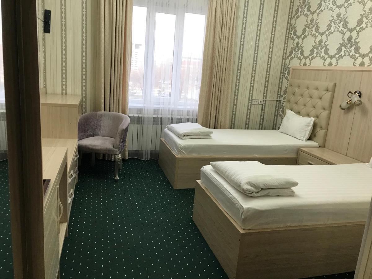 Emir Plaza Hotel Turkistan Esterno foto